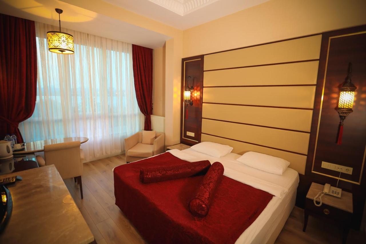 Kronos Hotel Golbası Esterno foto